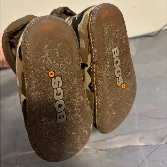 Bogs size 9 - Picture 4 of 6
